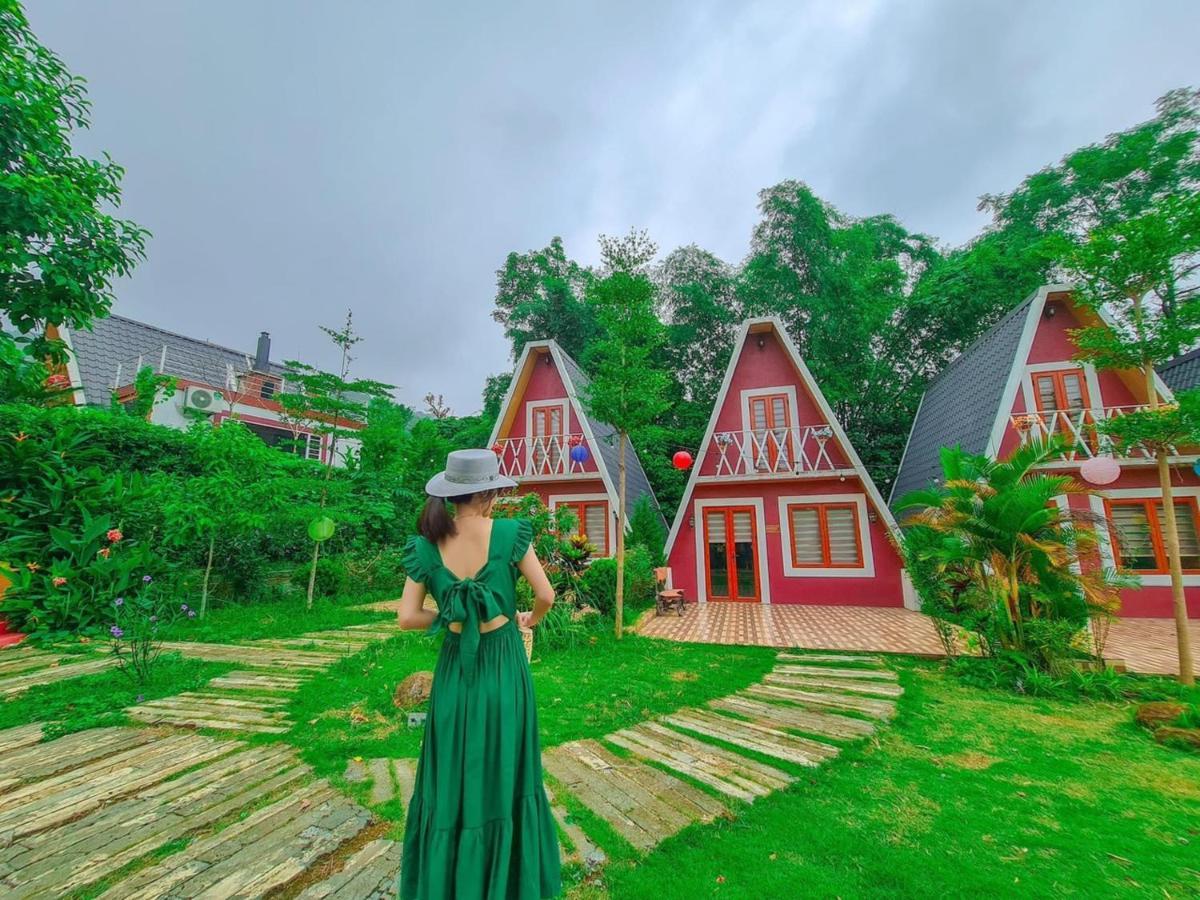 Furano Garden Home Hoa Binh - Venuestay Kültér fotó