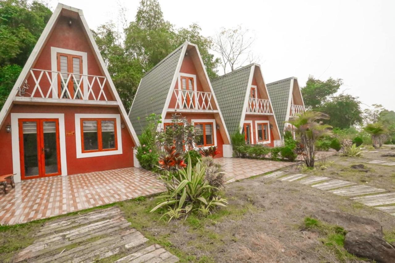 Furano Garden Home Hoa Binh - Venuestay Kültér fotó