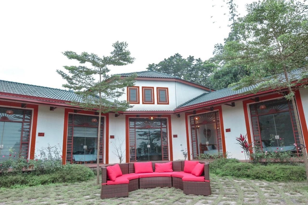 Furano Garden Home Hoa Binh - Venuestay Kültér fotó